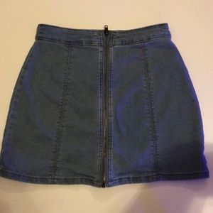 forever 21 zip up jean skirt